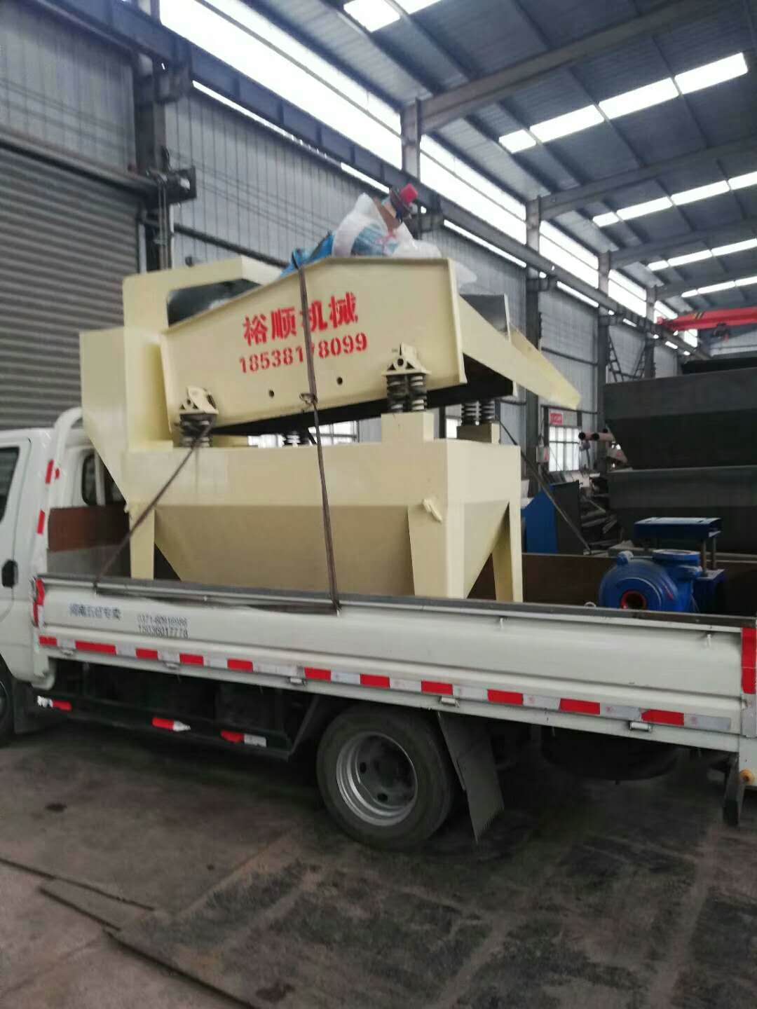 12��27�հl(f��)���@�ε�250��(x��)ɳ���ՙC(j��)